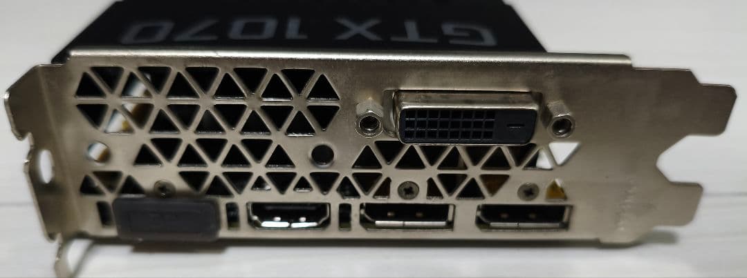 グラフィックボード　geforce gtx1070