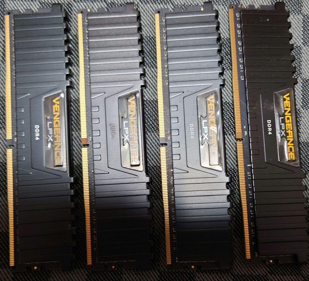 CORSAIR DDR4 8GB×4