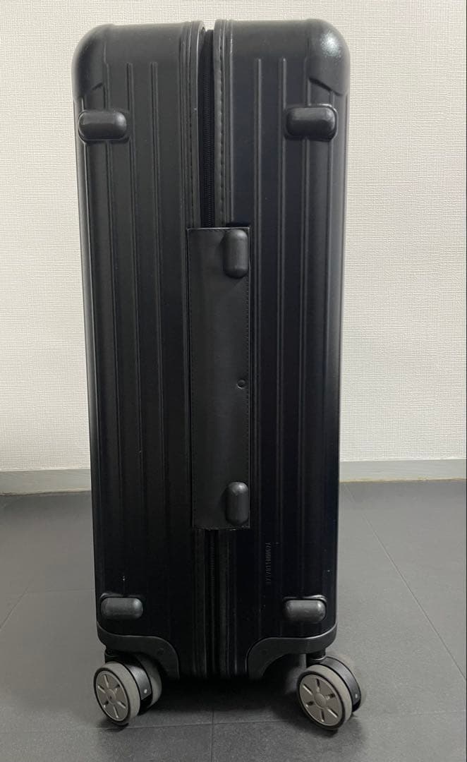 美品) RIMOWAリモワ サルサ キャリーケース ブラック 4輪