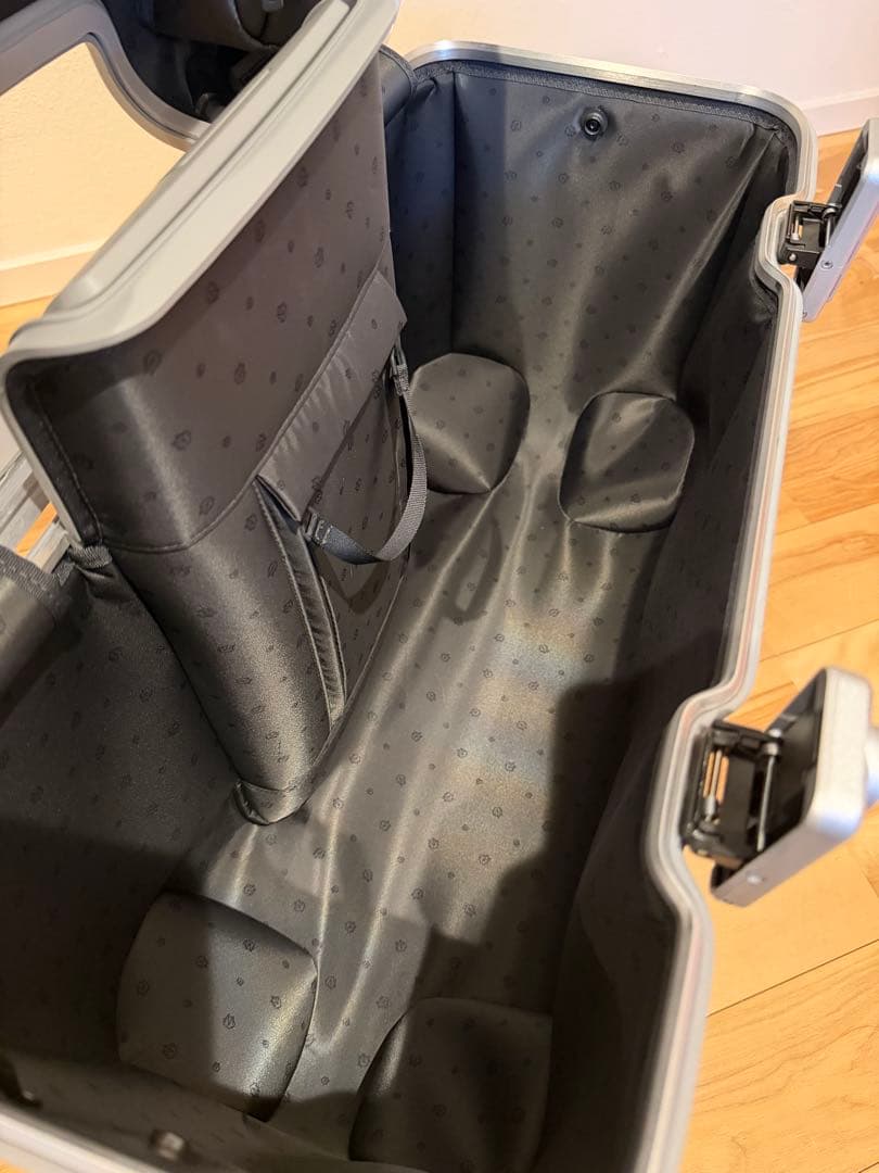 RIMOWA ORIGINAL PILOT リモワ パイロット