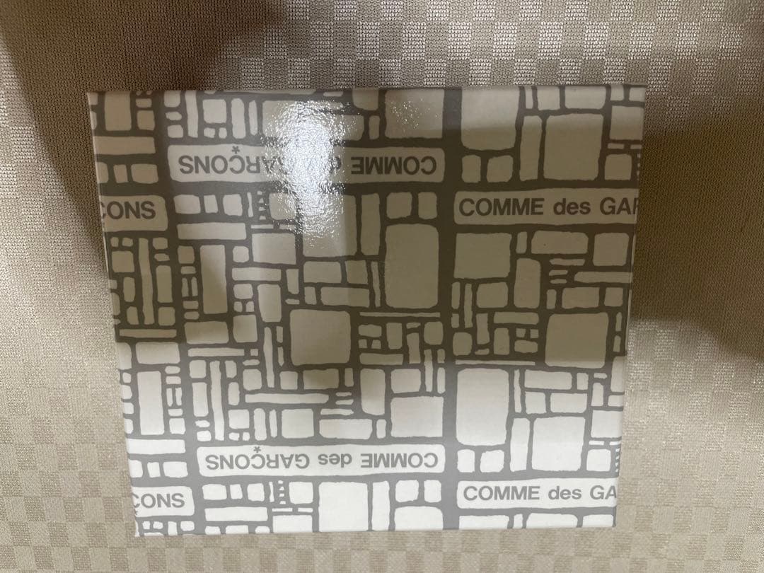 正規品　コムデギャルソン　財布