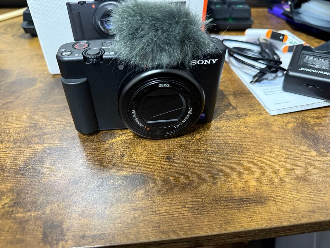 SONY ZV-1 デジタルカメラ 64GB SD 付き