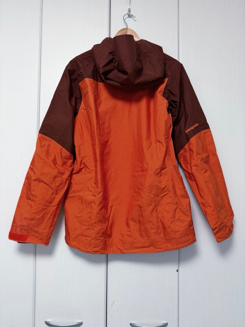 patagonia スノードリフタージャケット　即日発送