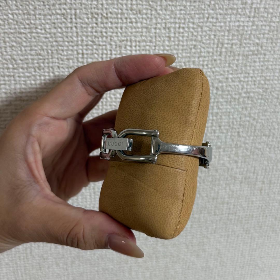 GUCCI バングルウォッチ 1Pダイヤモンド 1500L 新品電池