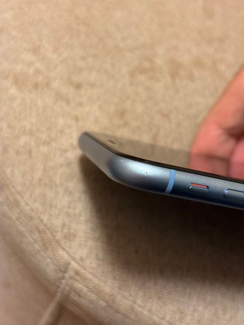 iPhone XR 128GB ソフトバンク 送料込み