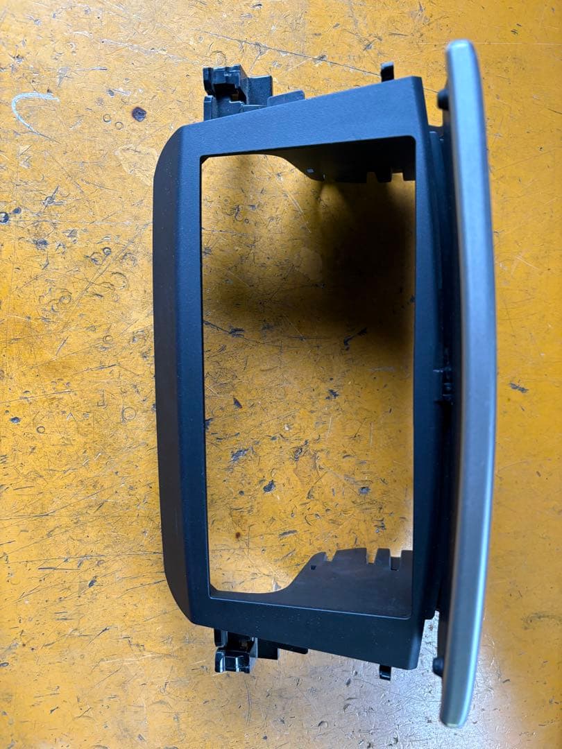 200系マジェスタ 純正センターウッドパネル