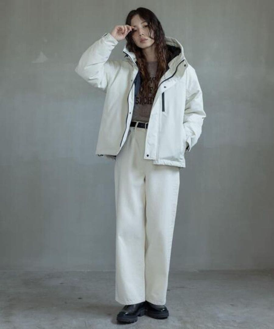 新品◎サニーレーベル◎フーディーダウンジャケット//アイボリー