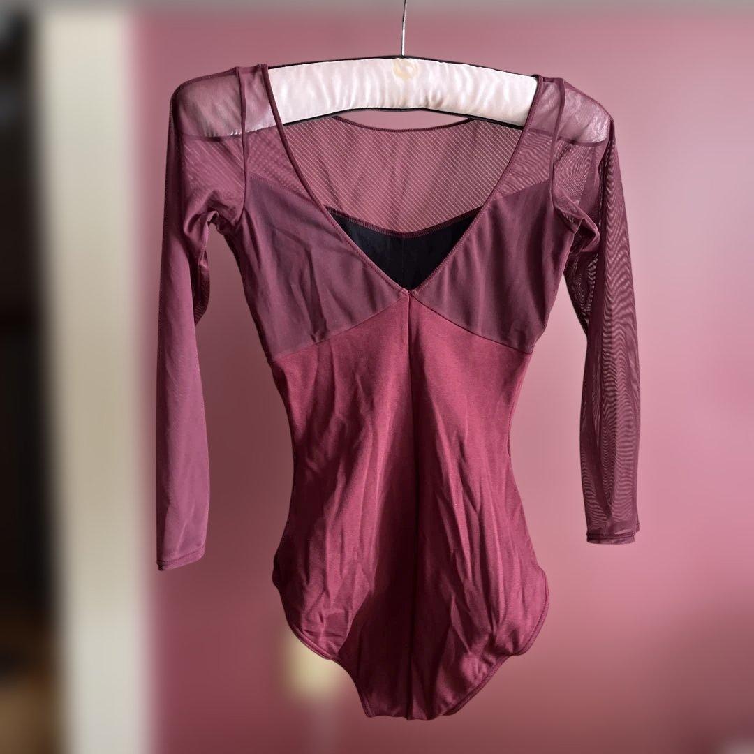 チャコット　バレエ長袖レオタードMサイズ スカートSサイズ