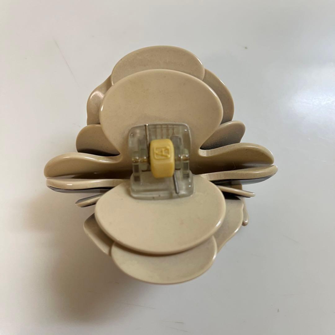 ALEXANDRE DE PARISアレクサンドルドゥパリクリップ カメリア