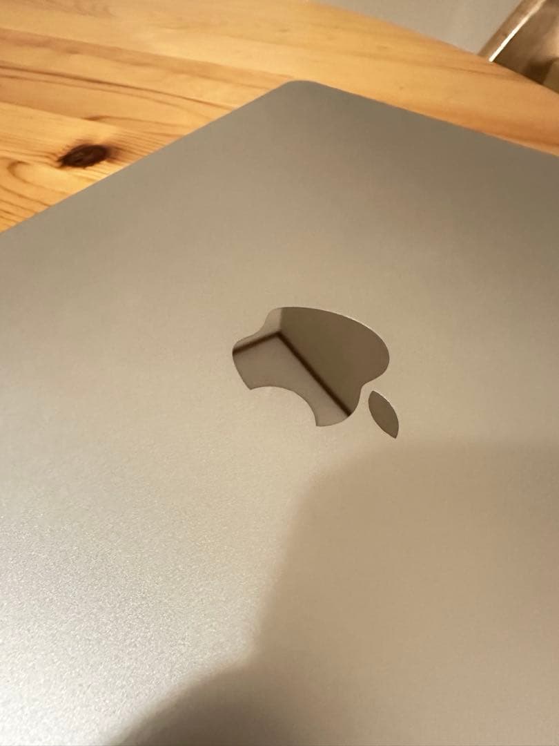 M2 MacBook Air 13インチ シルバー512GB 16GB USキー