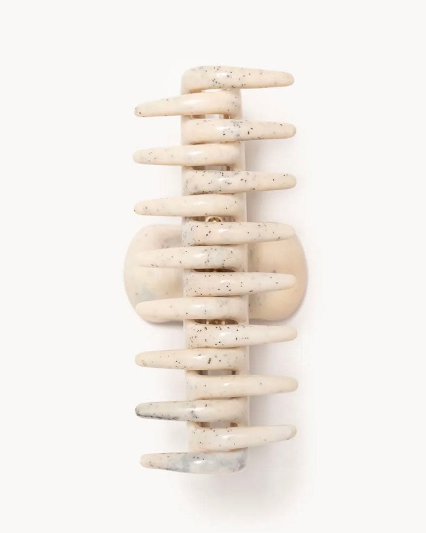 UNDO No. 4 ヘアクリップ