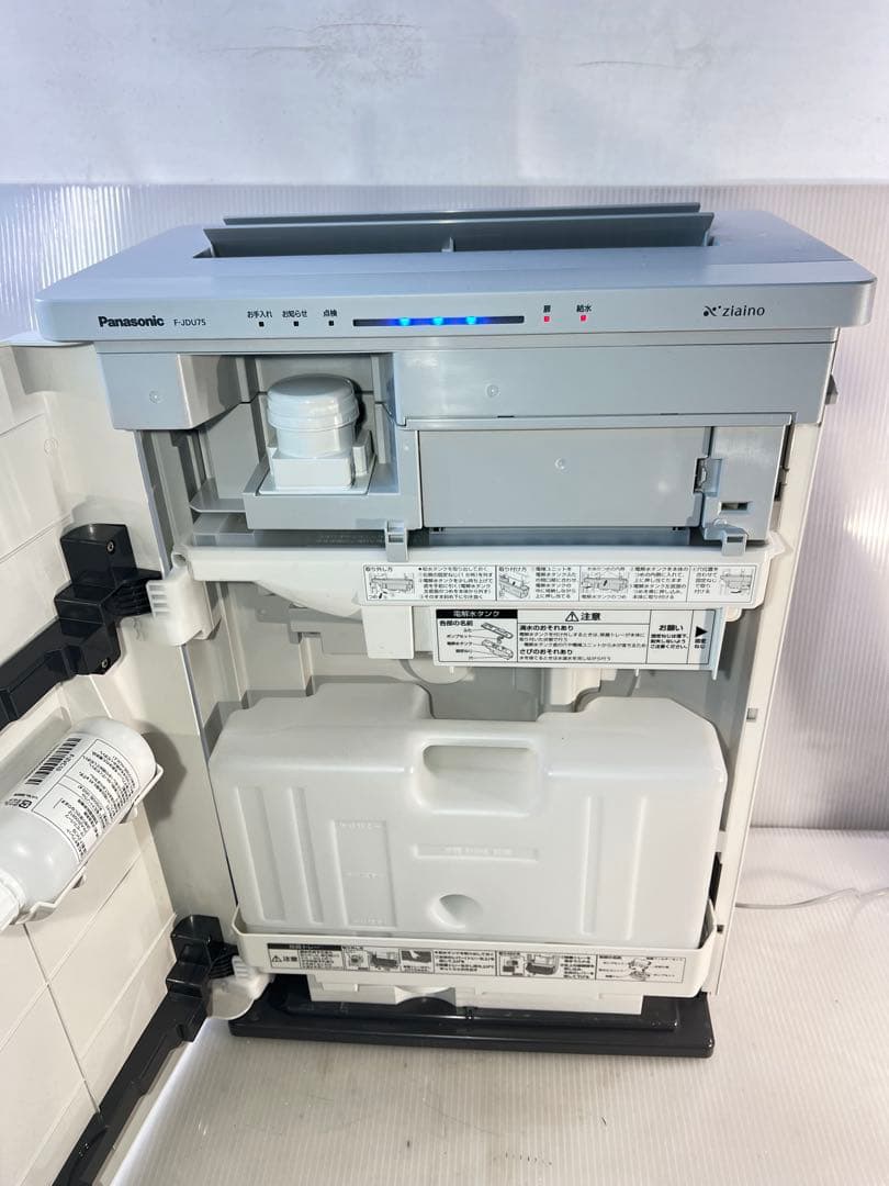 Panasonic zaino 空気清浄機F-JDU75 2022年