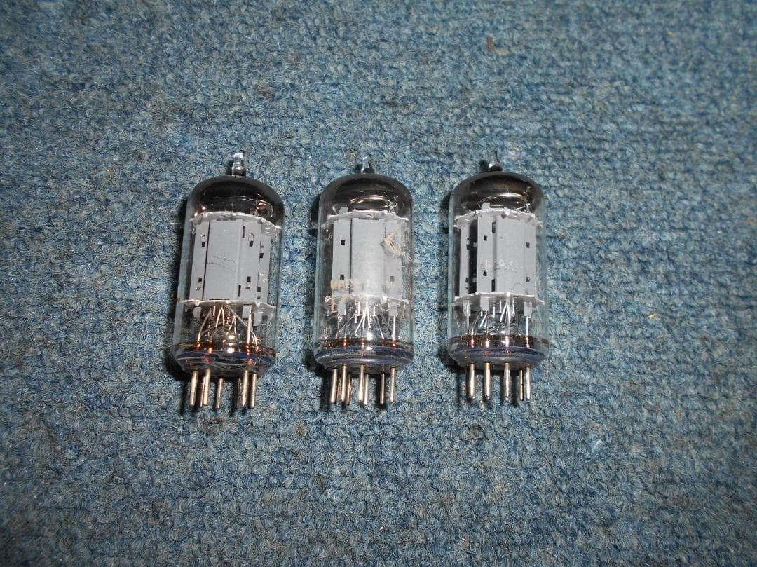 TELEFUNKEN　ECC 83　真空管　3本　テレフンケン　ダイヤ　＃２