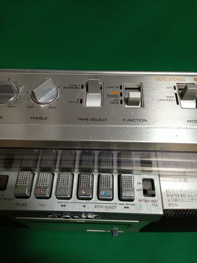 SONY CFS-V3 ラジカセ FM/AMカセットプレーヤー