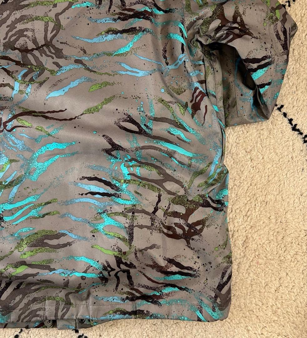 バートンDRYRIDE スノーボードウェア Mサイズ 迷彩柄