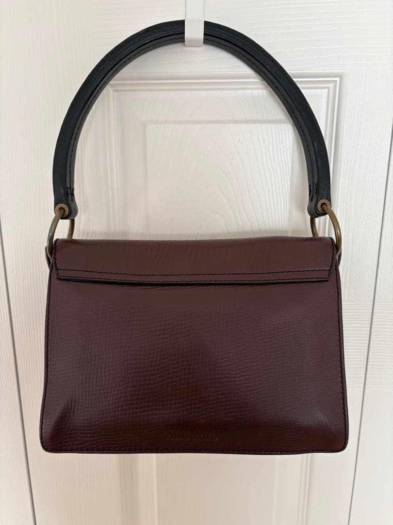 miu miu ミュウミュウ　ハンドバッグ