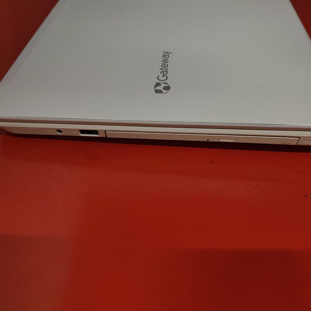 ノートパソコン Windows11　オフィス付き　爆速SSD搭載