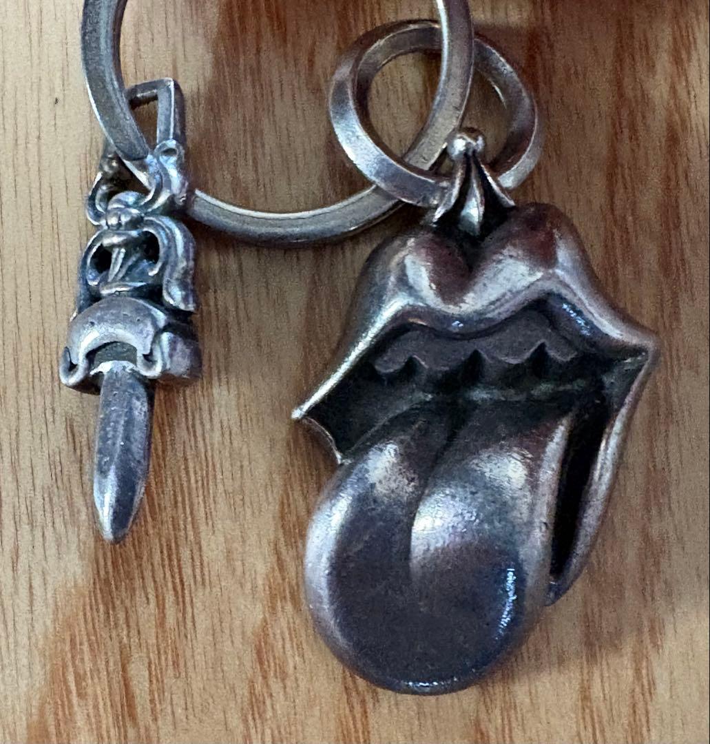 クロームハーツローリングストーンズリップタンネックレスキーホルダー