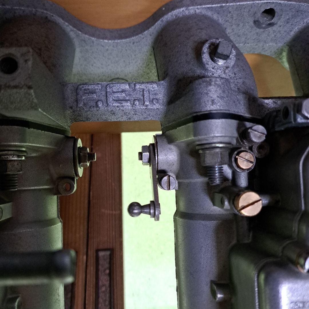 ウエ-バ-40パイK型エンジン用マニ付き