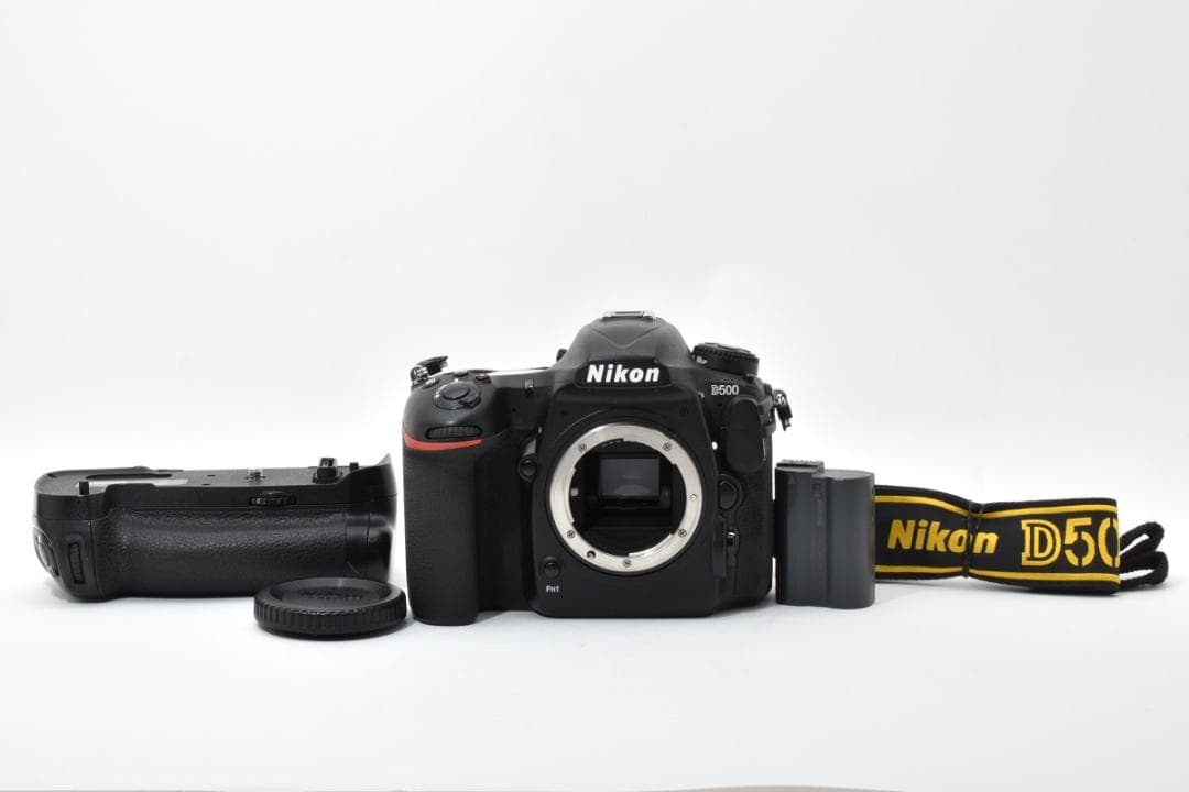 動確済 美品 Nikon D500 MB-D17 デジカメ #631