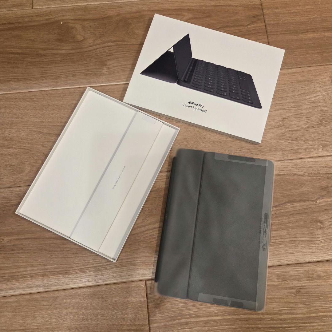 【新品未使用】iPad Pro Smart Keyboard ブラック
