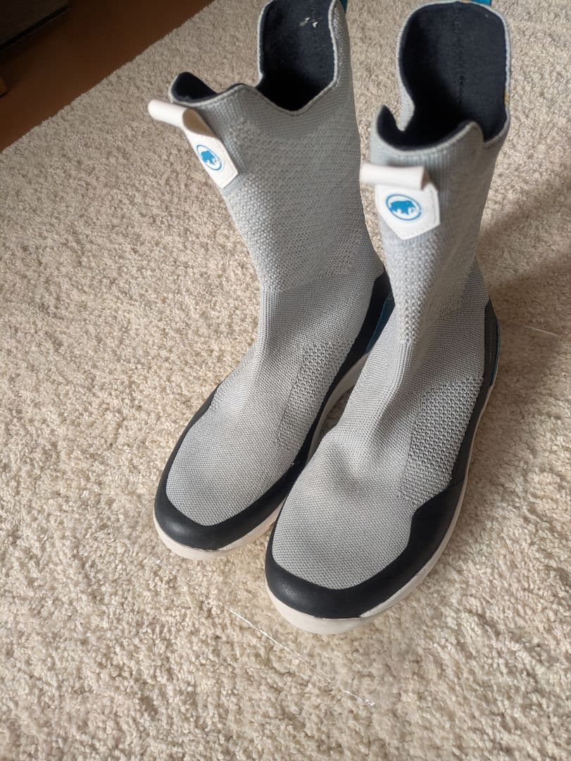 マムート 防寒・防水　滑りにくいミシュランソールレディースブーツ 24.5㎝