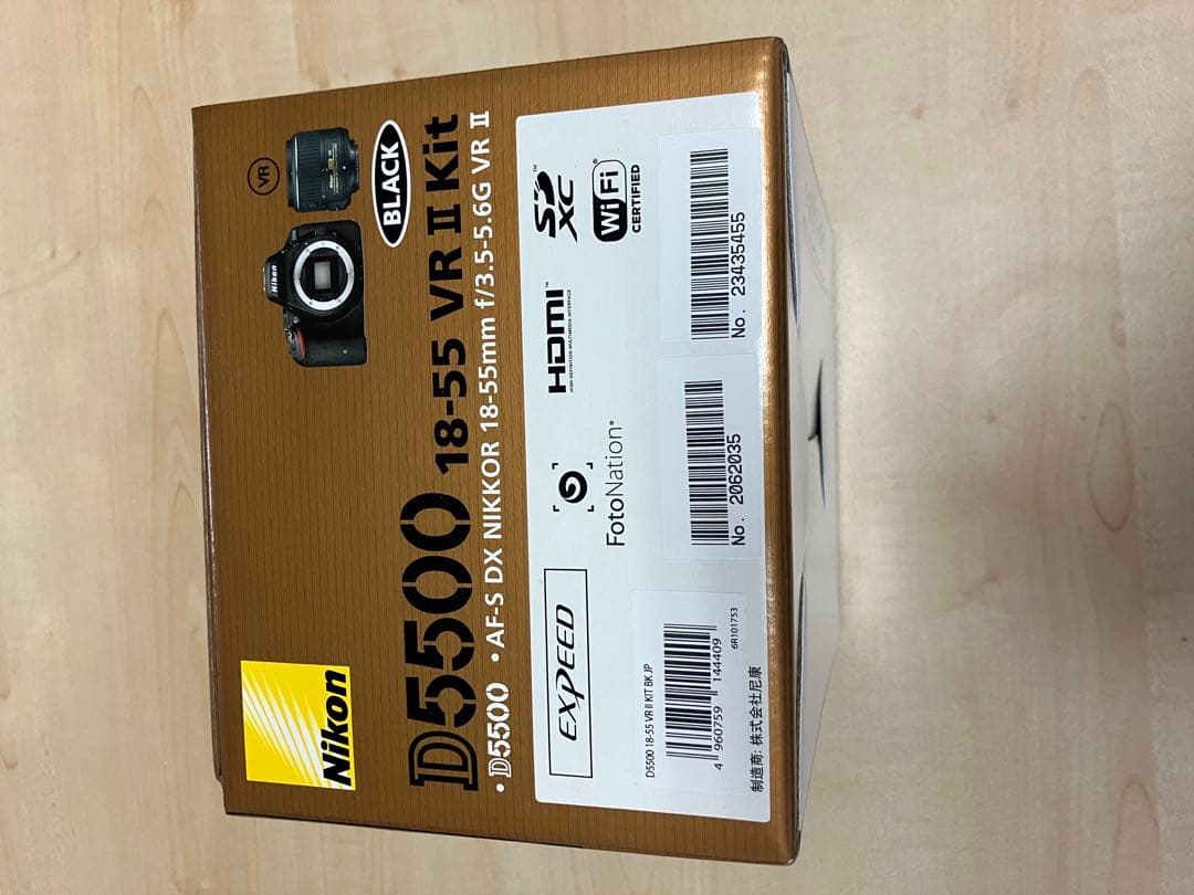 Nikon D5500 ダブルズームキット、レンズ×2付き