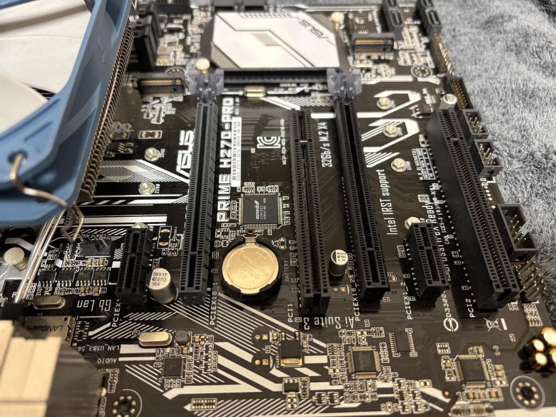 i7-7700K GTX1070 16GB ASUS H270-PRO動作品