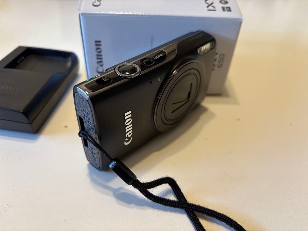 箱付属品完備 Canon IXY 650 ブラック