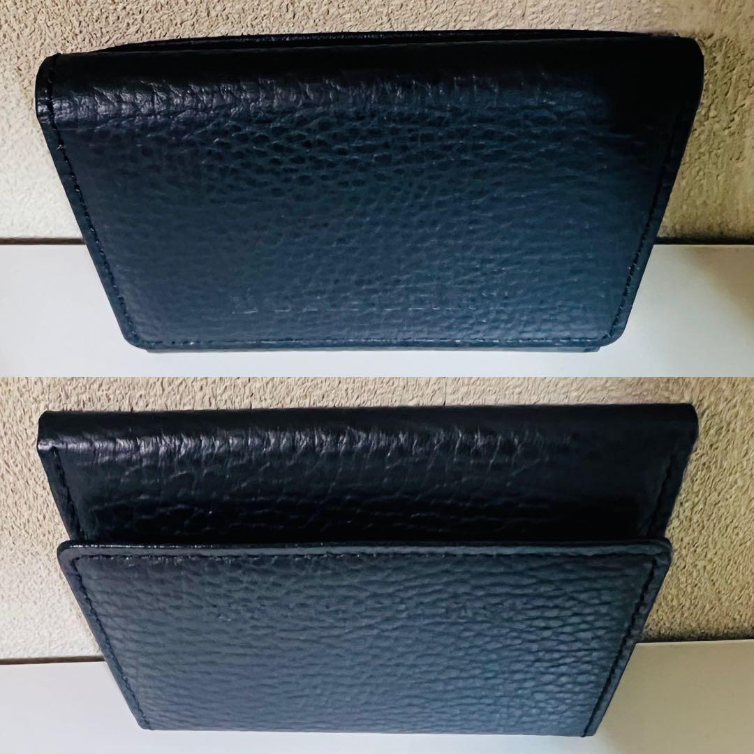 【未使用に近い】バーバリー ケース ブラック ノバチェック 箱付き