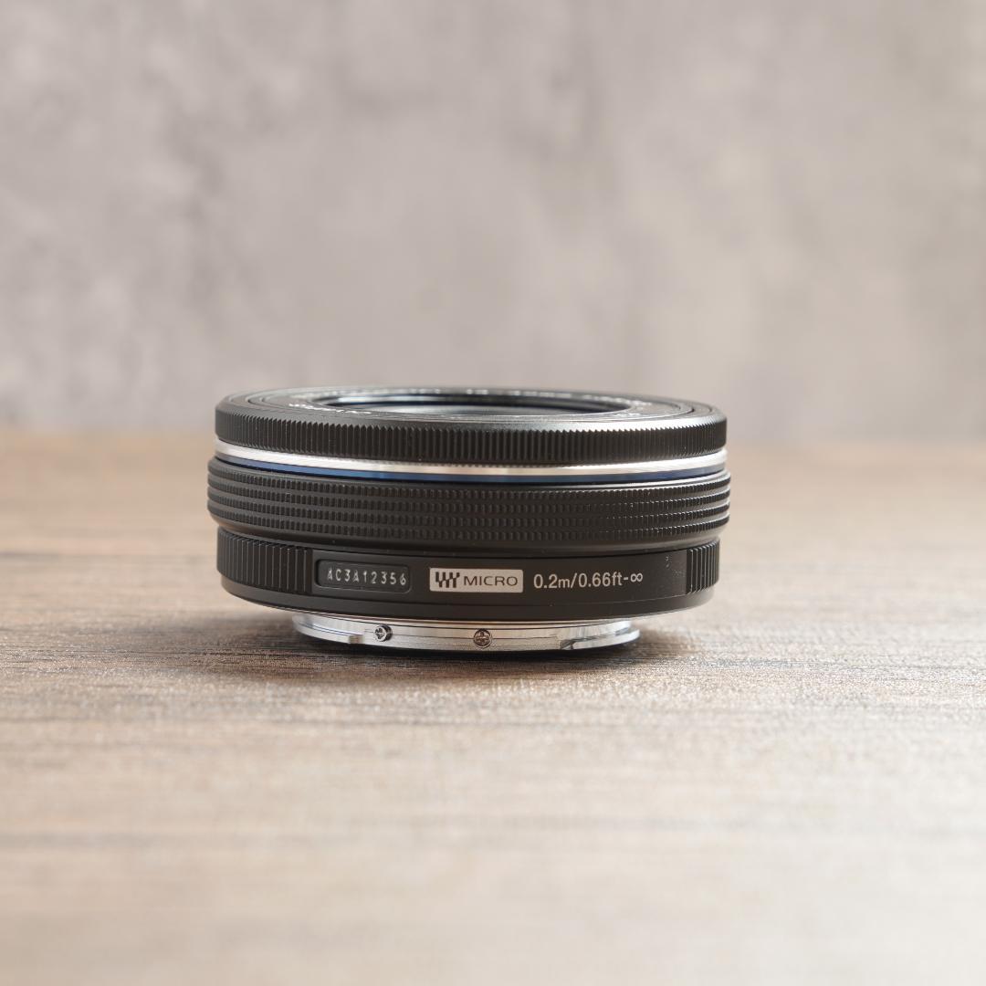 おまけなし！✨OLYMPUS PEN Lite E-PL7　1015