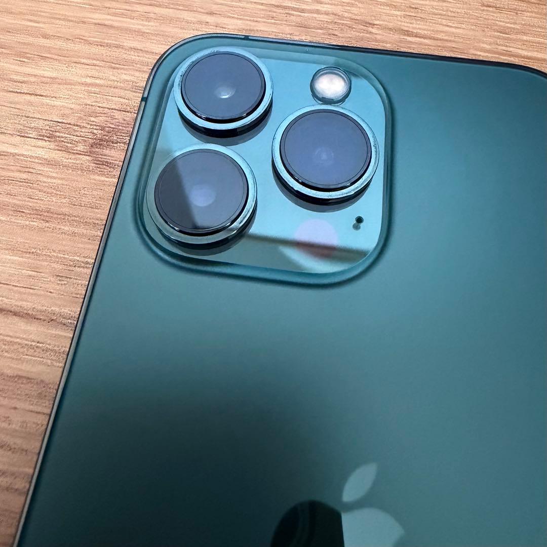 Apple iPhone 13 Pro アルパイングリーン 512GB