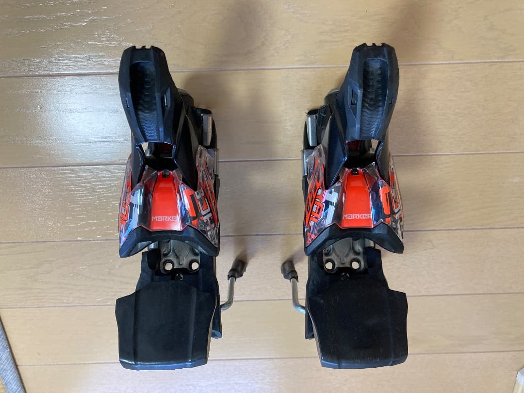 スキー金具　マーカー MARKER　XComp12