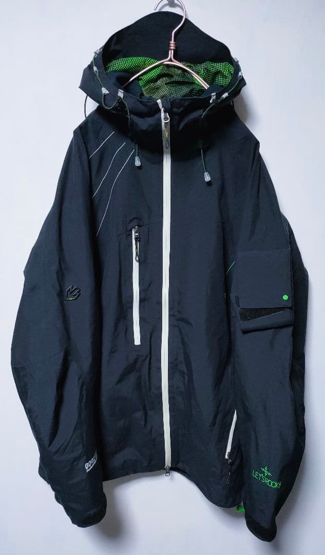 【REW アールイーダブリュー】 スノーボードウェア ゴアテックス