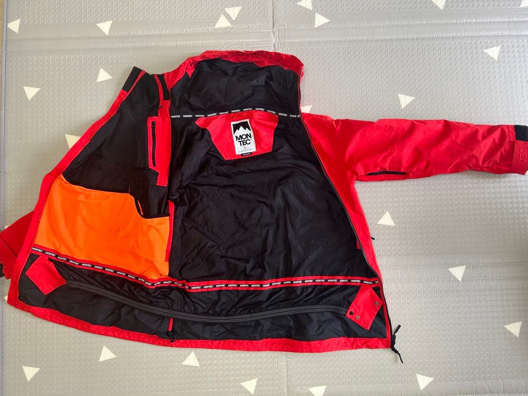 スノーボード MONTEC Doom jacket / Hawk bibpants