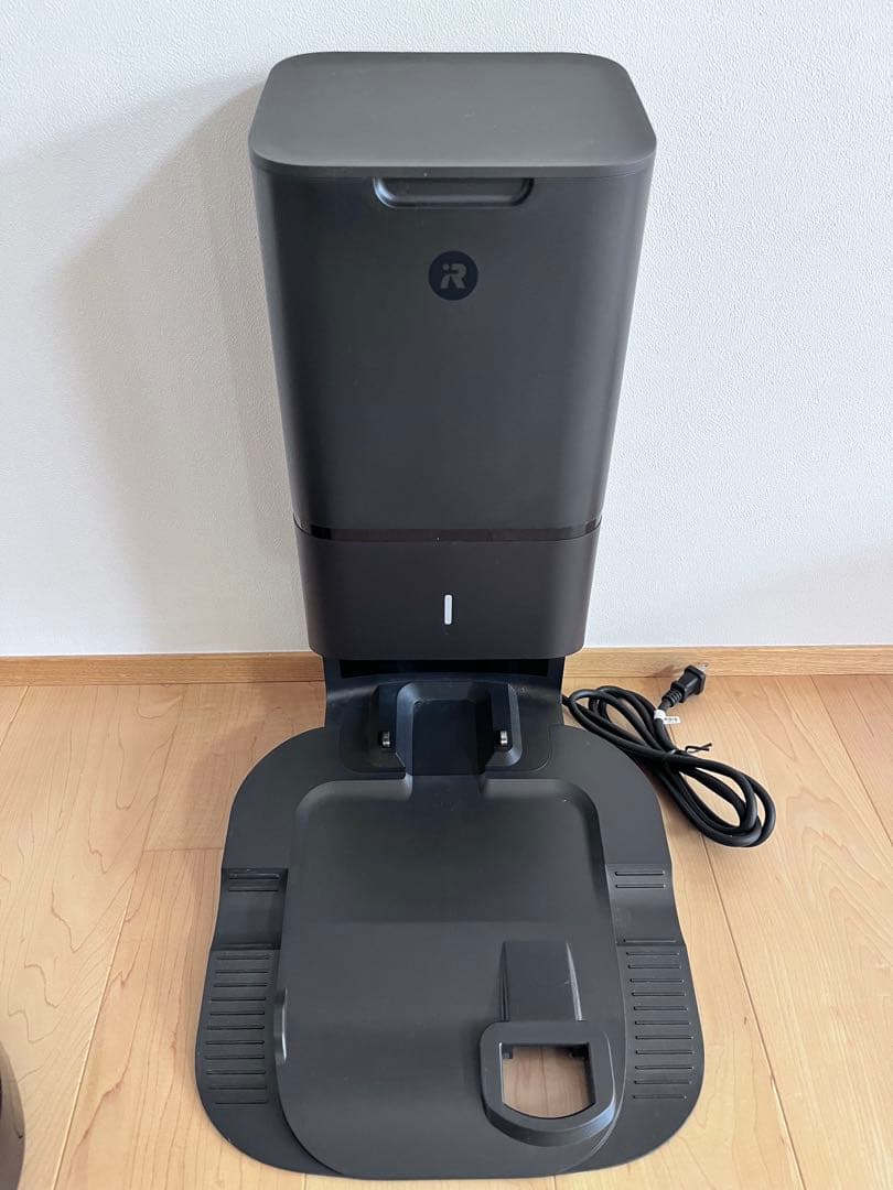 iRobot Roomba i7 ロボット掃除機 ブラック 本体 付属品あり