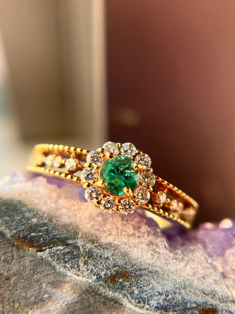 新品K18YGエメラルド0.2ctダイヤモンドリング指輪