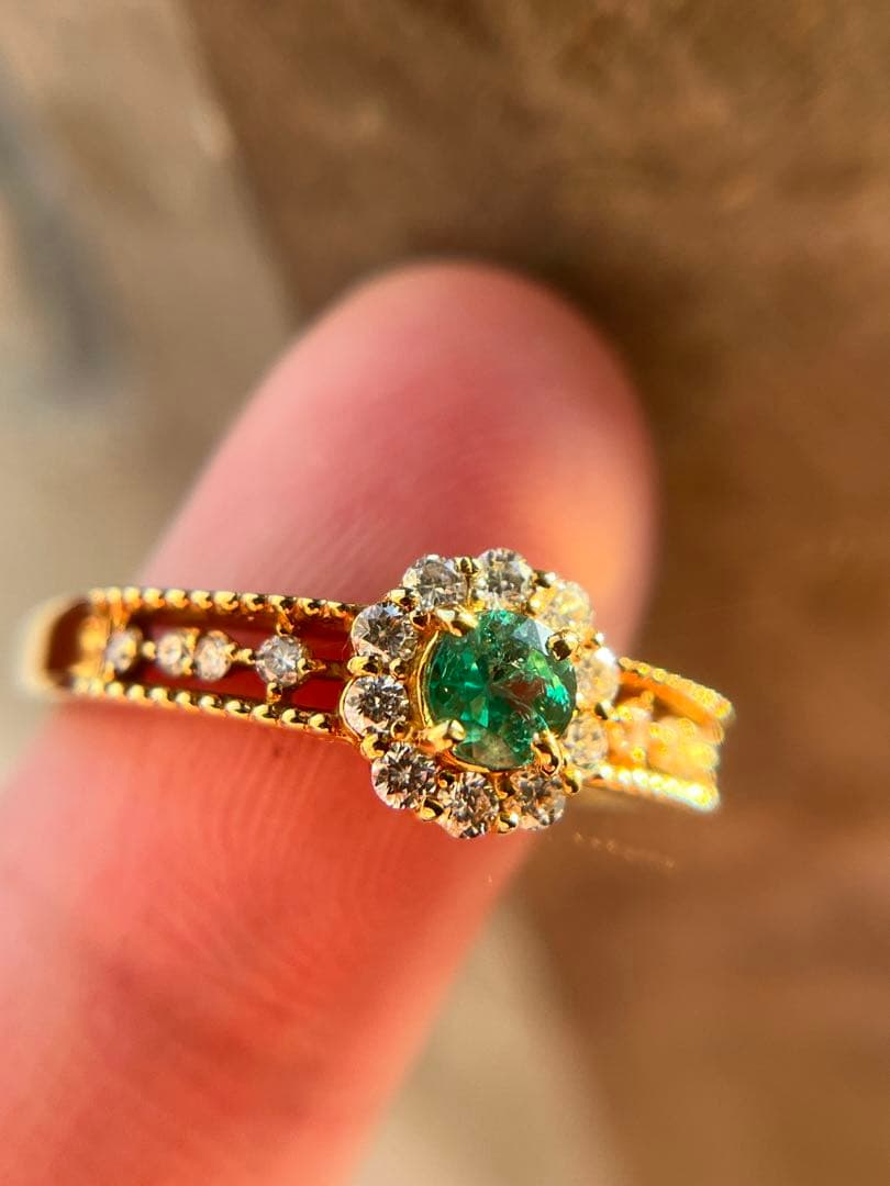 新品K18YGエメラルド0.2ctダイヤモンドリング指輪