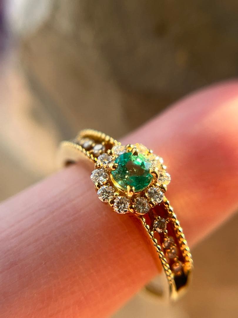 新品K18YGエメラルド0.2ctダイヤモンドリング指輪