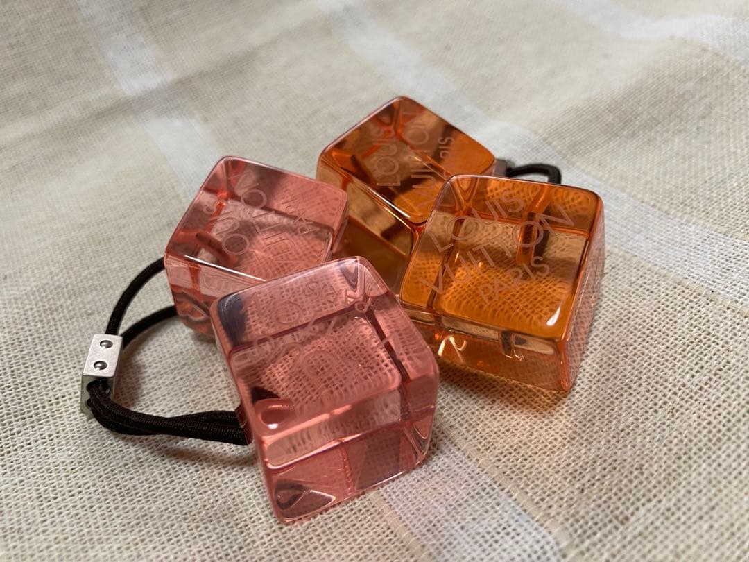 ルイヴィトン　LOUIS VUITTON ヘアキューブ　２個セット　ポーチ付