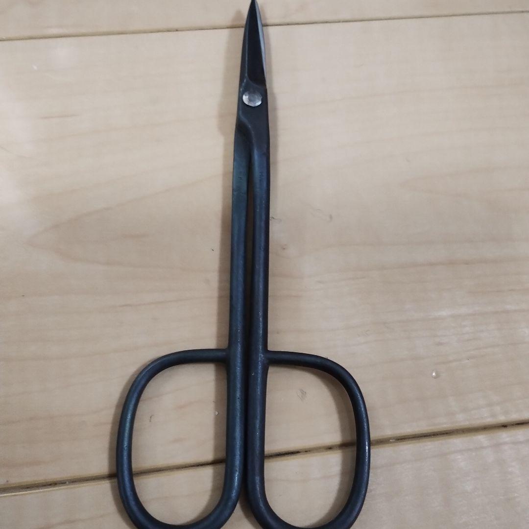 昌国作　中型剪定鋏 No.28 ブラック