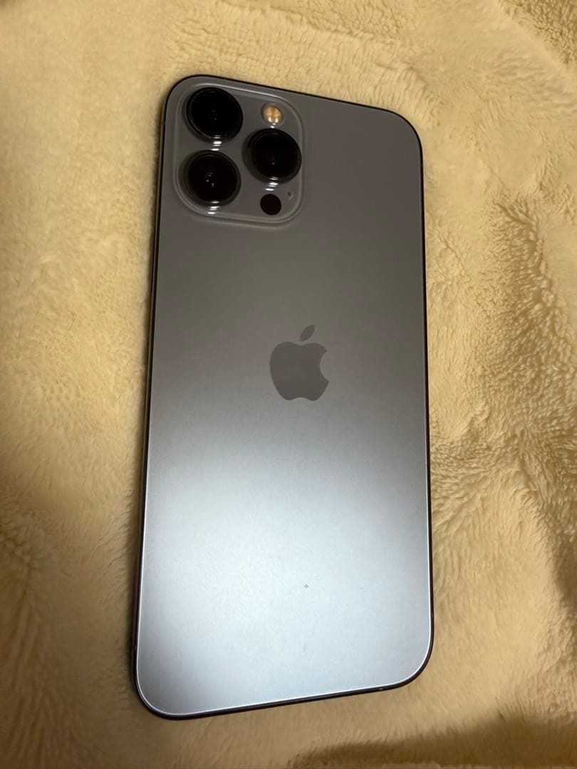 美品Apple iPhone 13 Pro Max 256GB simロックなし