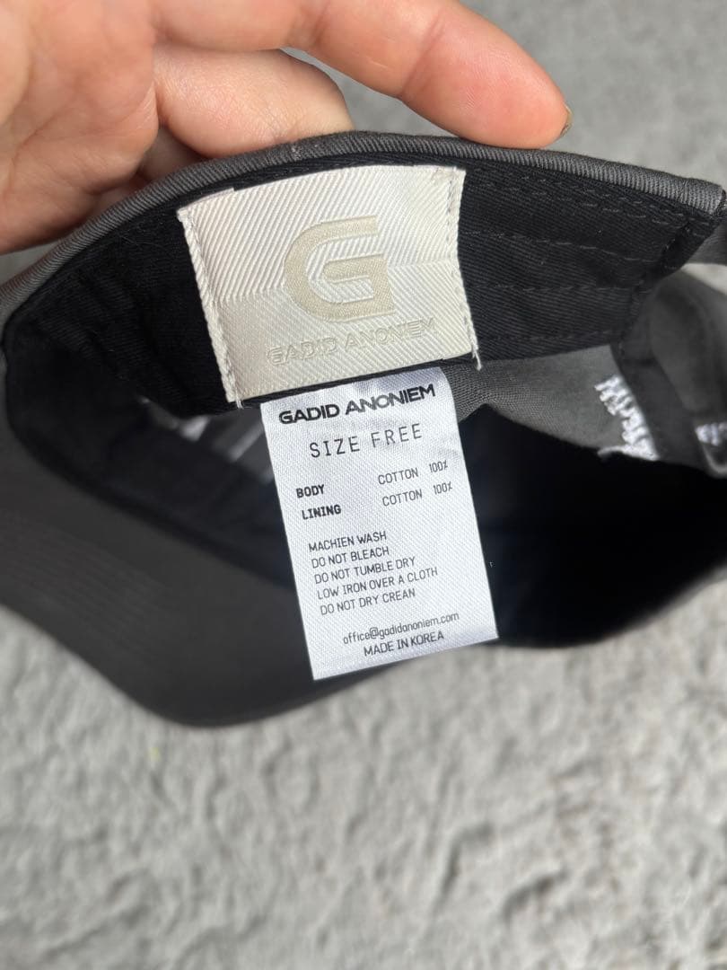 gadid anoniem キャップ　ダークグレー