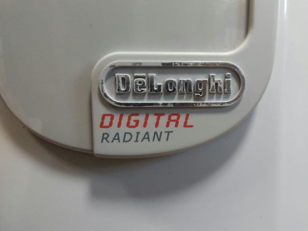 【DeLonghi】 デロンギ オイルヒーター 【KHD411015-LG】