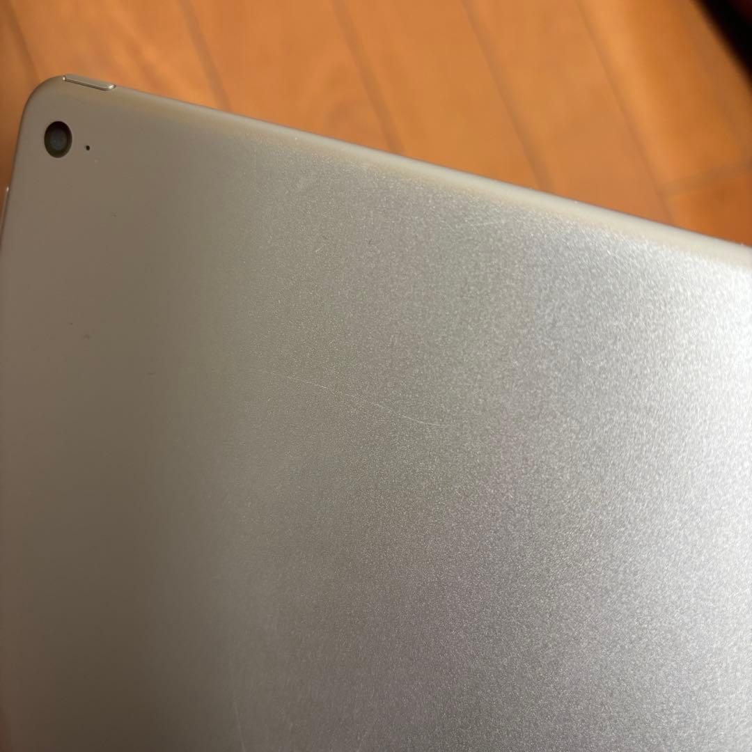 iPad Air 2 シルバー 16GB【Wi-Fiモデル】