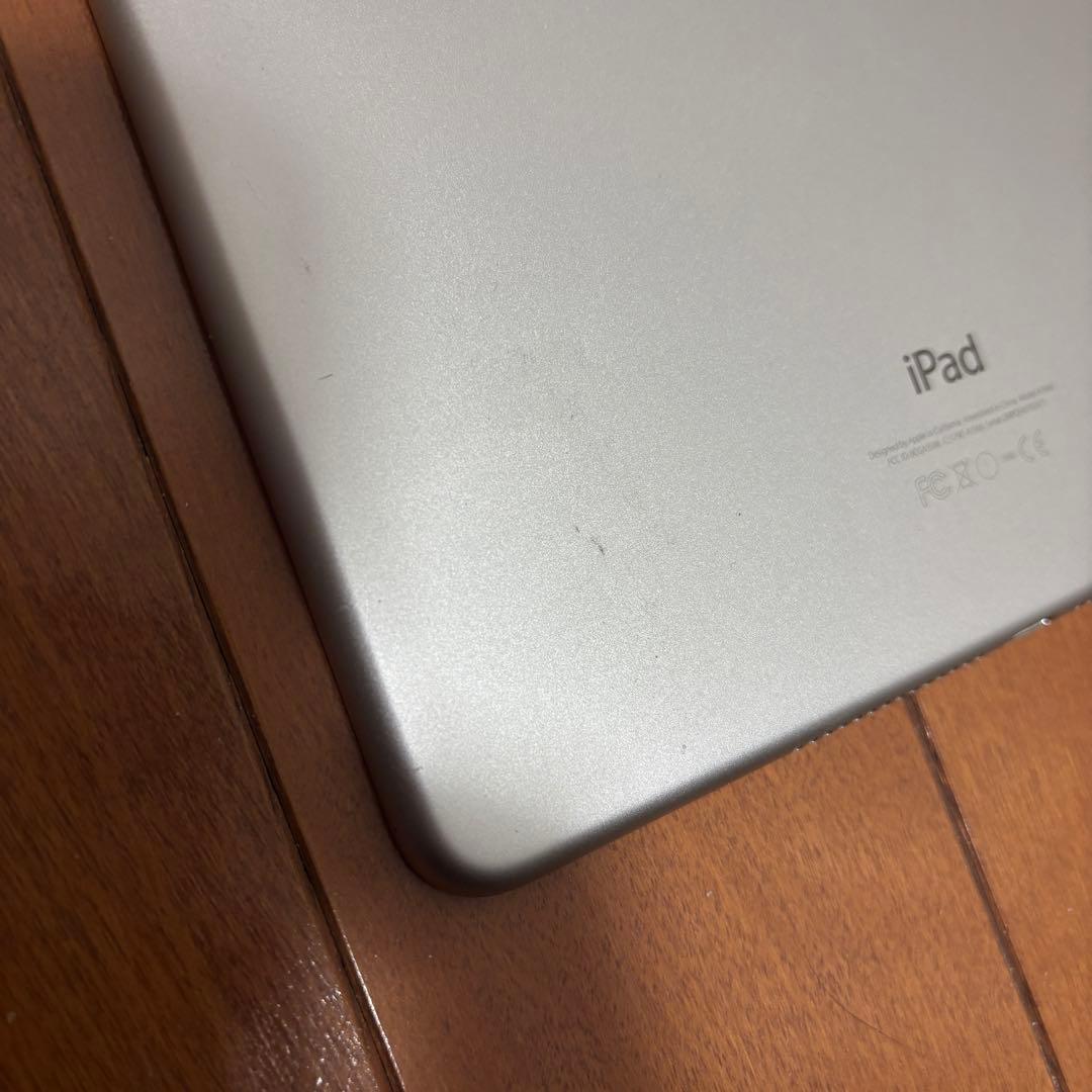 iPad Air 2 シルバー 16GB【Wi-Fiモデル】
