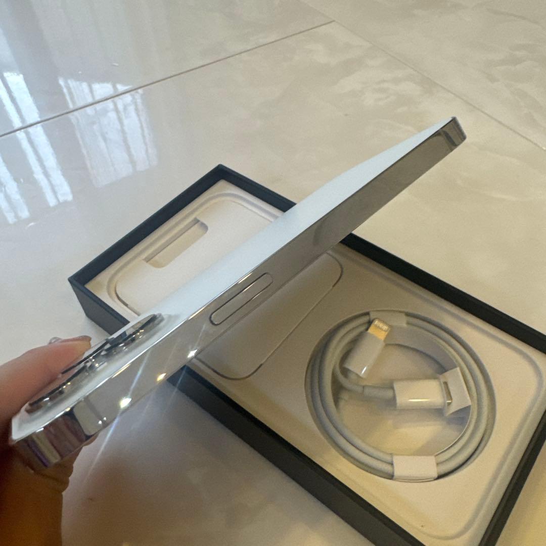 「値下げ中」Apple iphone 13pro シルバー