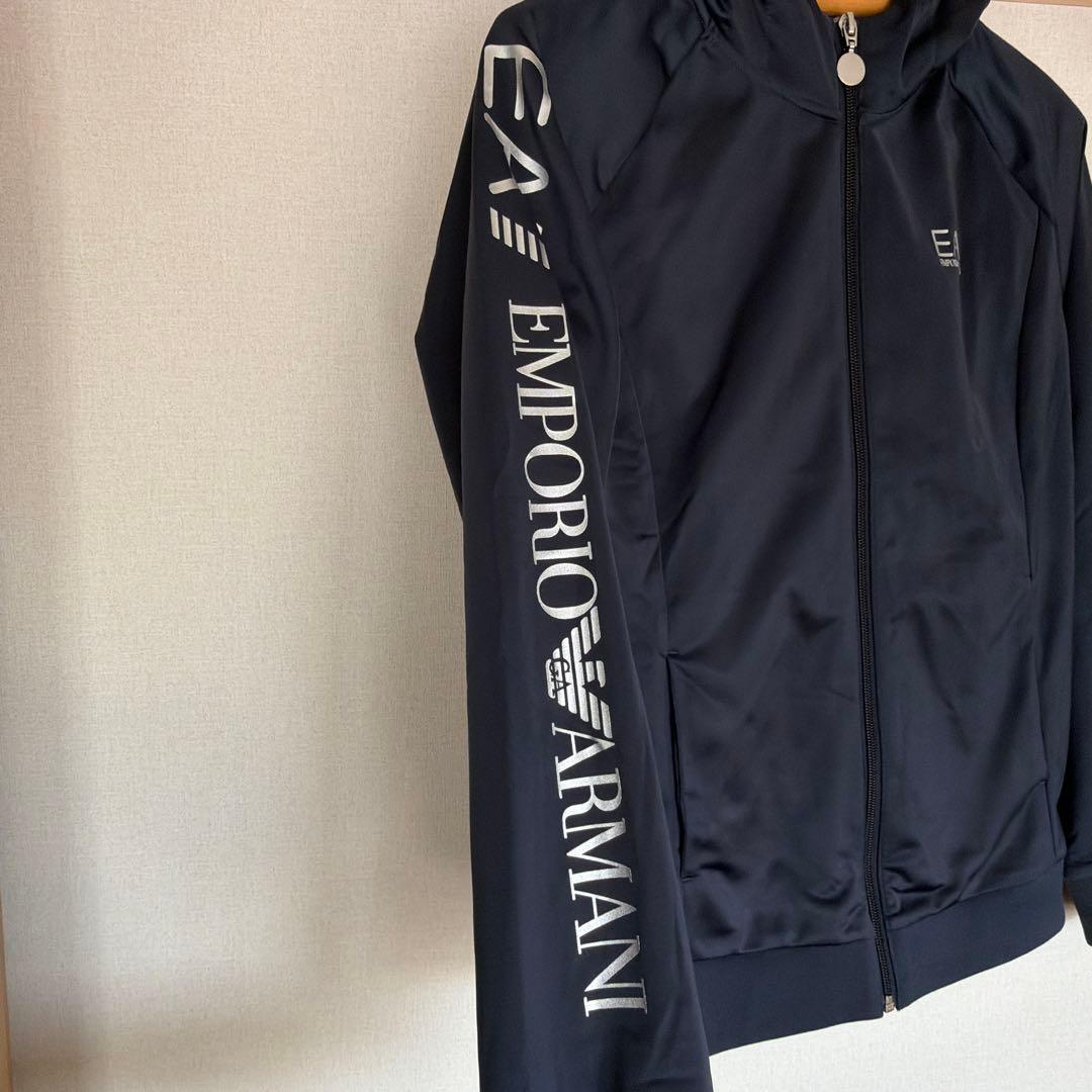 エンポリオアルマーニ　トラックスーツセット　レディース