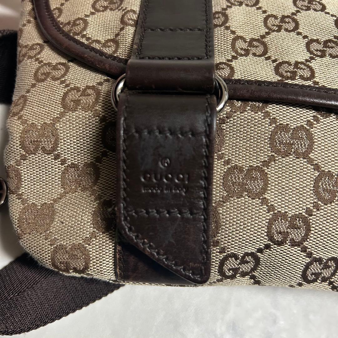 美品✨ GUCCI ボディバッグ 斜め掛け ショルダー GGキャンバス ブラウン