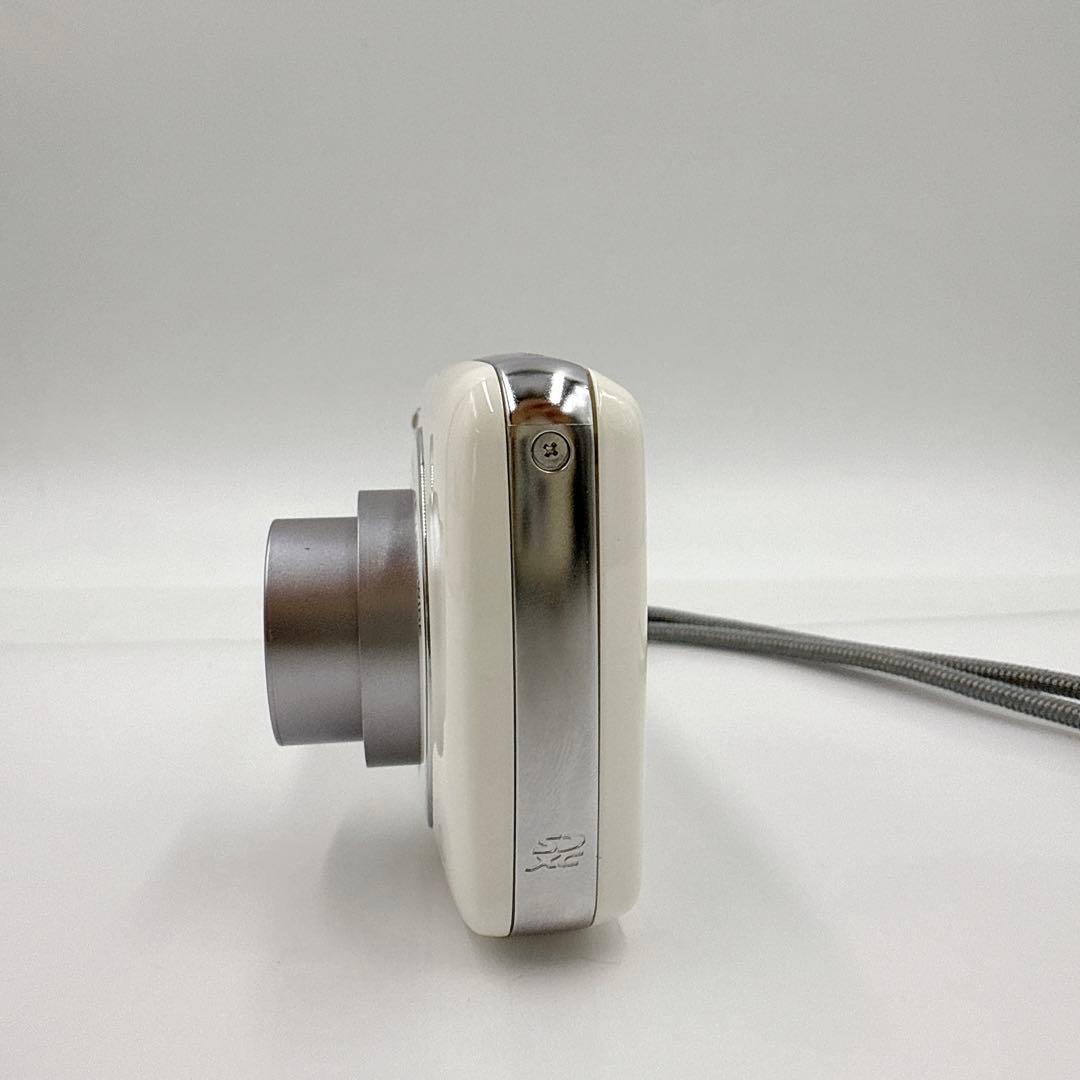 【美品】Panasonic LUMIX DMC-S1 ホワイト デジカメ